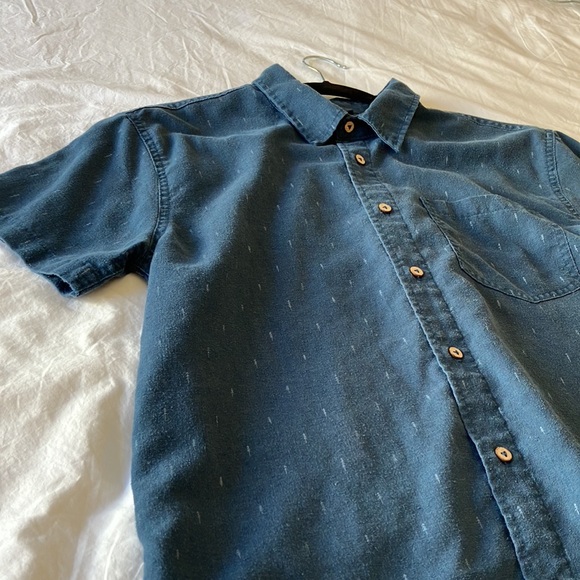 tentree Blue button up with tree pattern - Picture 5 of 6